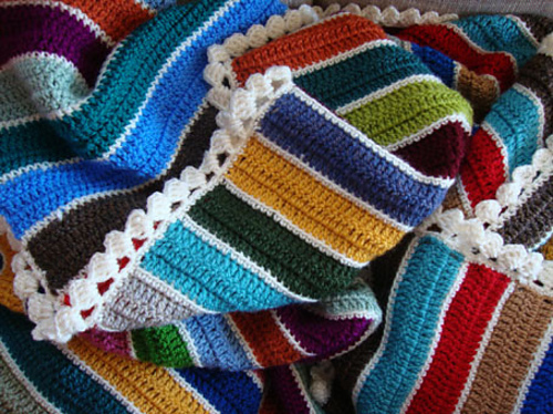 The edging of my Olé Olé blanket