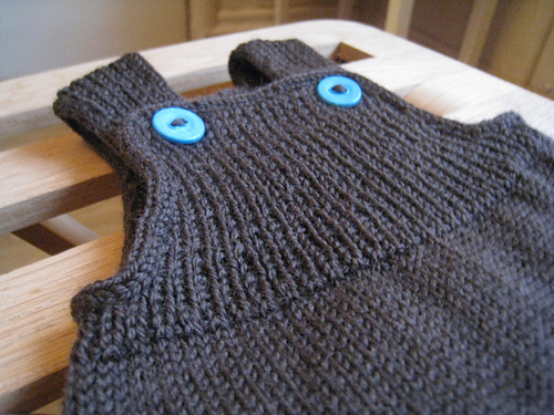 Sparkebukse med fot - byHanneKFlickr