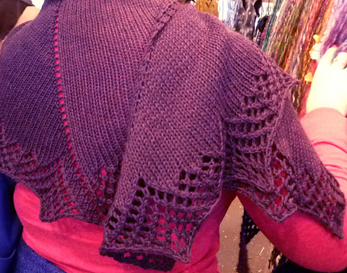 Jenolan Shawlette photo 4