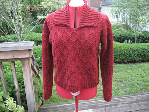 Vlads Unisex Cabled Pullover