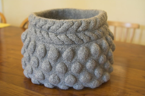 # 07 Felted Basket with Cabled Edge