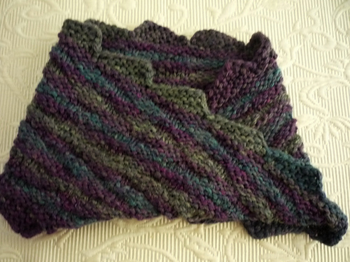 Double Diamond Moebius Cowl