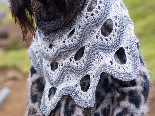 esjan shawl