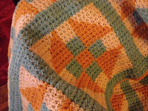 Double-Crossed Diamonds Afghan
