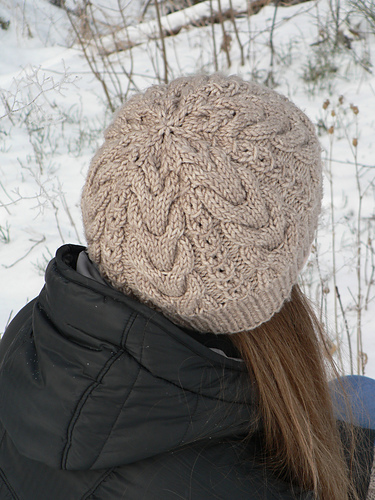 Frosty Cables Hat