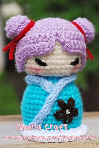 Mia the Kokeshi doll Jewlry Box