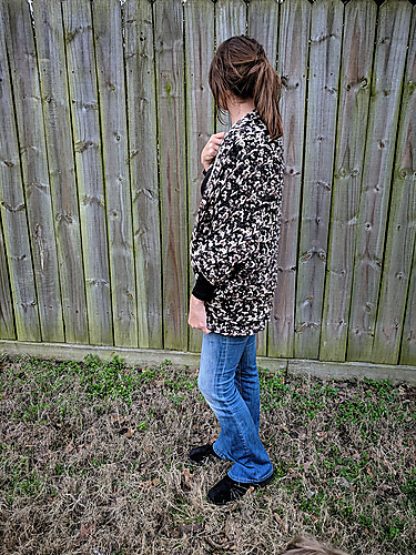 Juno Shrug photo 9