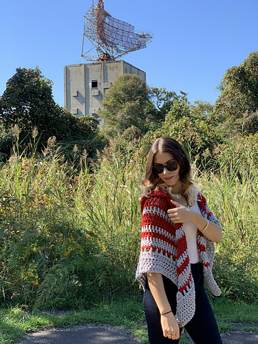 Woodward Hoodie Shawl photo 4