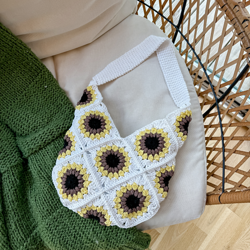 Granny Square Sunflower Bag photo 3