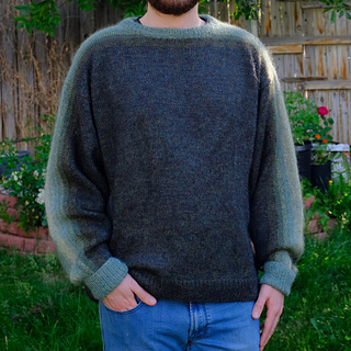 Masculine fit size XL. Wearer is 6'2" with 38" chest.