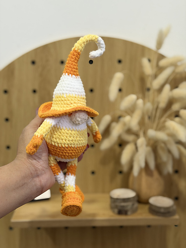 Halloween Gnomes CandyCorn