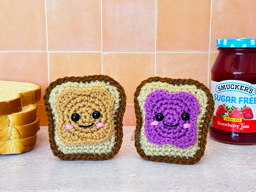 Tiny Toast Kawaii Cuddler®