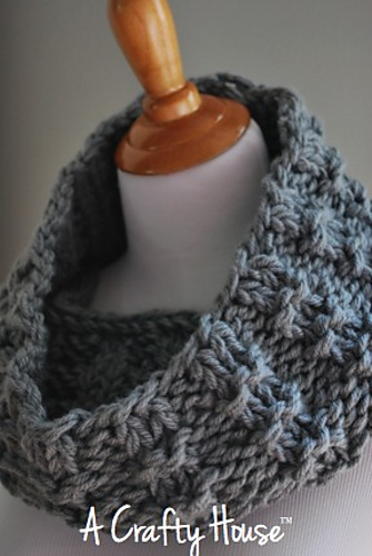 Mid-December Cowl photo 4
