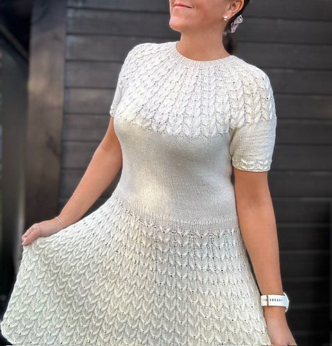 Hjerteskjært Kjole No1 - Anne-Britt Engen