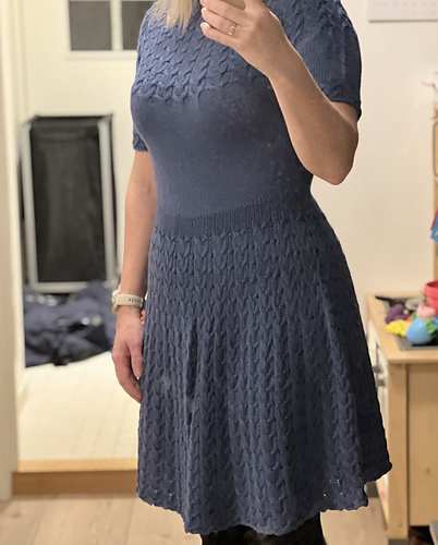 Hjerteskjært Kjole No1 - Anne-Britt Engen