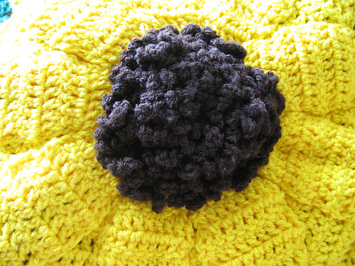 Large Sunflower Pillow Tutorial photo 3