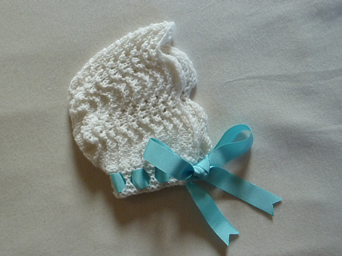 Feather and Fan Baby Bonnet - Worsted Wt photo 5