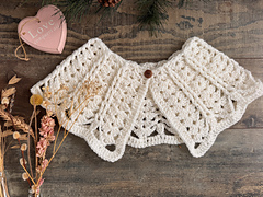 The Lune Collar Crochet pattern