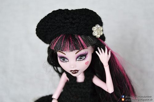 Monster High Beret photo 1