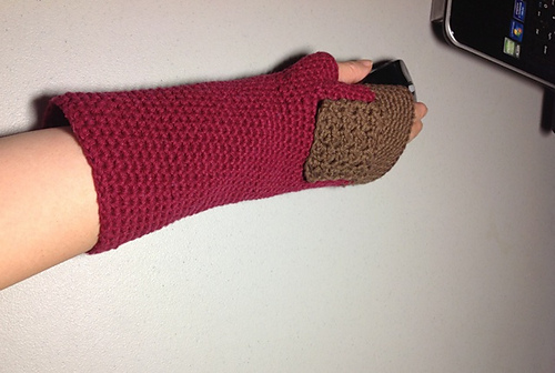 "The Hobbit" Fingerless Gloves for Guys photo 3