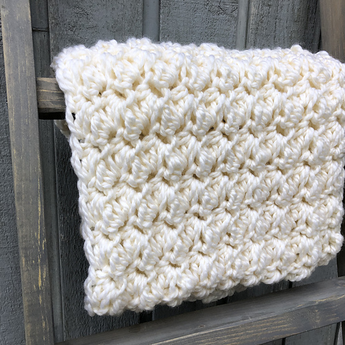 Ravelry Marshmallow Sky Throw pattern by Kristine Mullen
