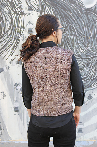 Clara Cables Vest - Amy Gunderson
