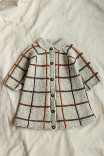 Ravelry: Rutekåpe / Plaiditude Coat pattern by Ane Holden Eliassen