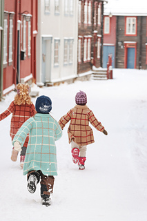 Ravelry: Rutekåpe / Plaiditude Coat pattern by Ane Holden Eliassen