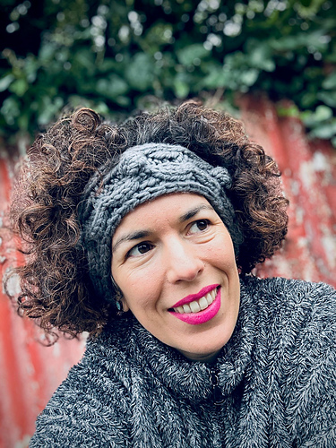 Reina de Olivos Headband photo 1