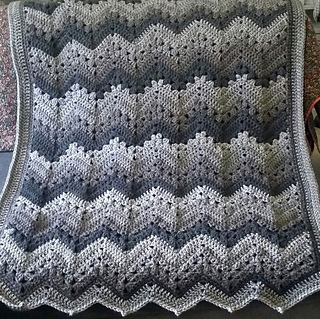 Ravelry 6 Day Kid Blanket pattern by Betty McKnit