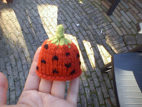 innocent big knit Stawberry Hat photo 2