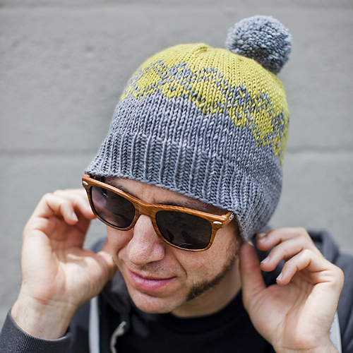 Ravelry Stranded Diamonds Hat pattern by Thea Colman