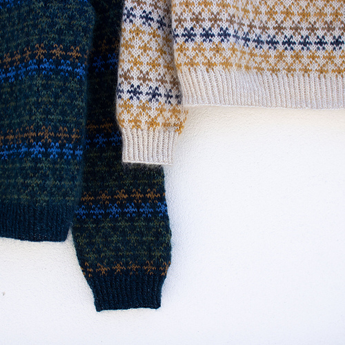 Coloured Crosses Senior - Anne Ventzel