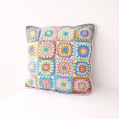 Circle Square Pillow photo 6