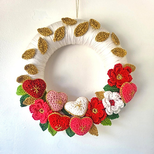 Festive Heart Wreath