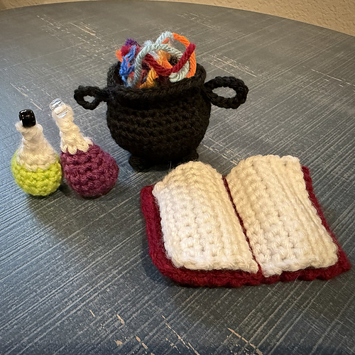 Potion Making Witch Playset for Dolls