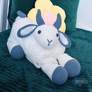 3in1 Farm Goat Baby Blanket Crochet Pattern by Crafting Happiness