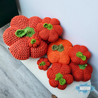 Amigurumi Crochet No Sew Pumpkins by Crafting Happiness