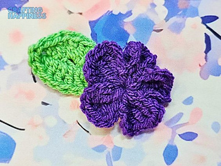 Simple Flower And Leaf Free Crochet Pattern and Tutorial By Crafting Happiness