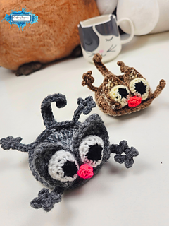 Splattered Cat Coaster Easy Crochet Pattern By Crafting Happiness