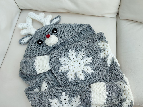 Reindeer Christmas Print Pattern Blanket
