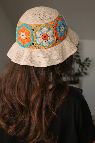Hexagon Bucket Hat