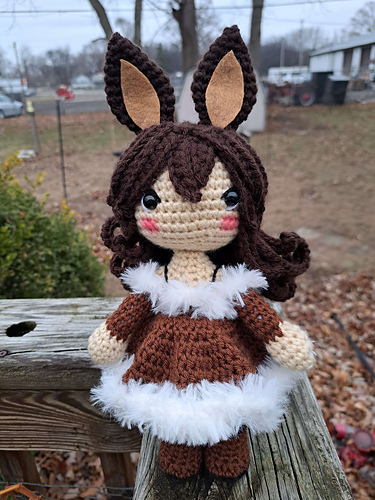 Eevee Gijinka Amigurumi - Hanna Buck