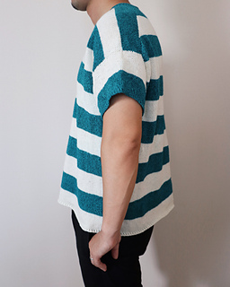 wearing size 5 with 33 cm positive ease.