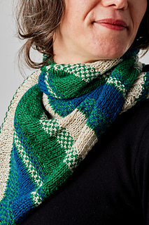 Size 1 (Scarf) shown in 
Oyster+Mussel+Urchin