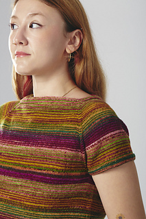 Front raglan detail, Size 2, Color 3008