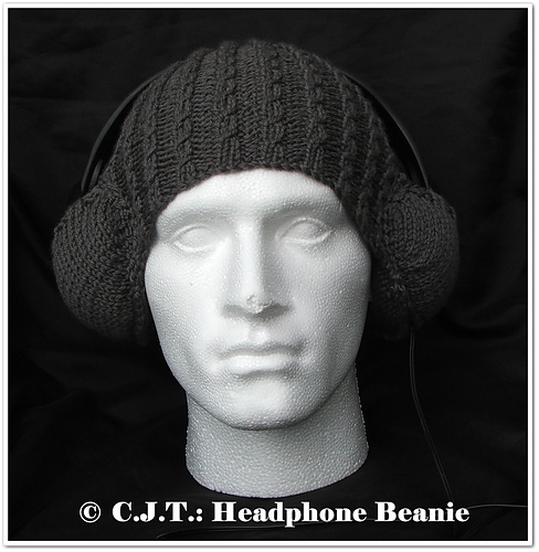 Lue med hodetelefoner - Claire Topping