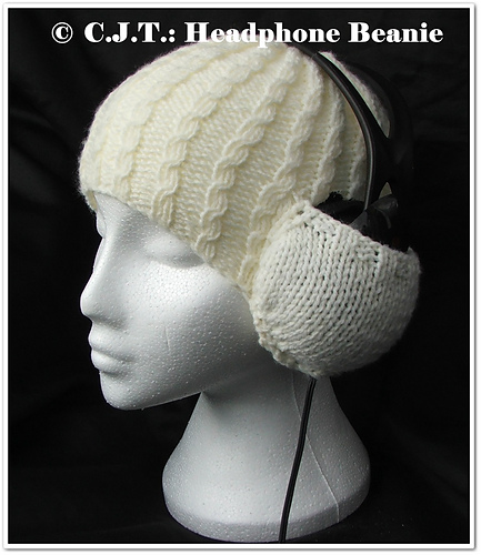 Lue med hodetelefoner - Claire Topping