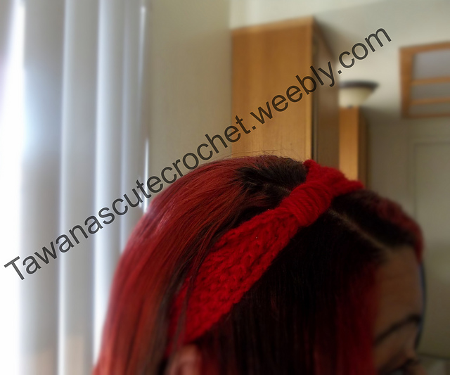 Ravelry Gathered Chain Headband pattern by Tawana Edwards