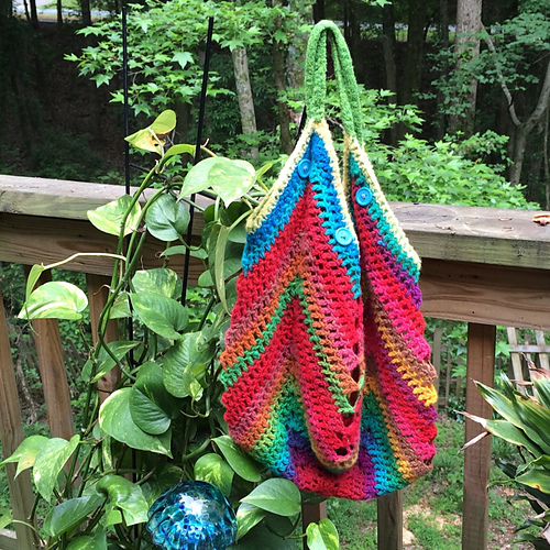 Ravelry Solid Granny Square Bottom Bag pattern by Crochet with Clare